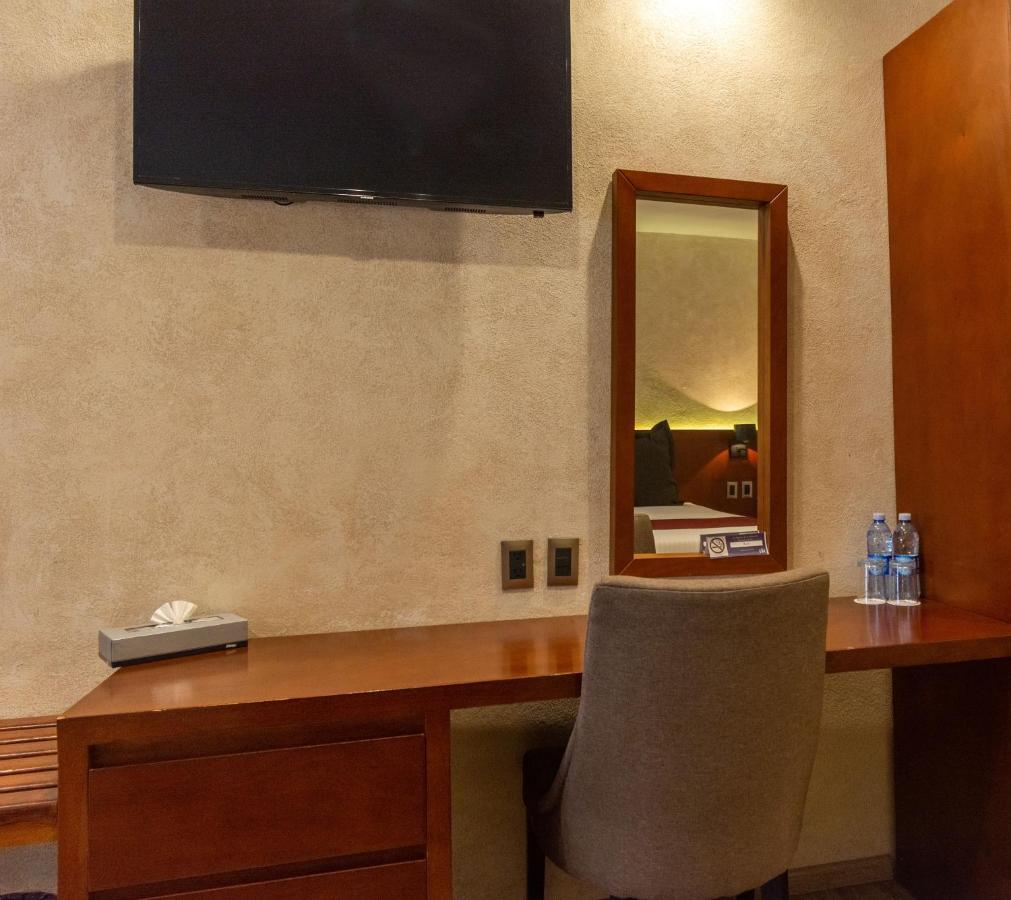Hotel Madero Querétaro Extérieur photo