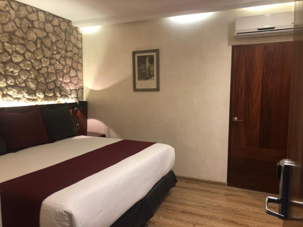 Hotel Madero Querétaro Extérieur photo