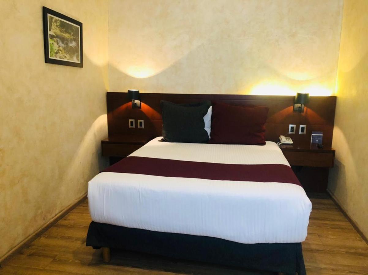 Hotel Madero Querétaro Extérieur photo